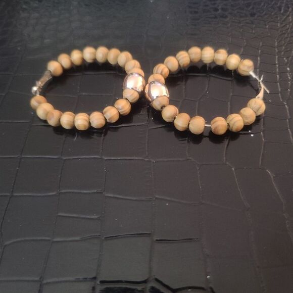 Vintage Boho Wood Beaded Hoop Circle Earrings Pierced Ears - Picture 8 of 8